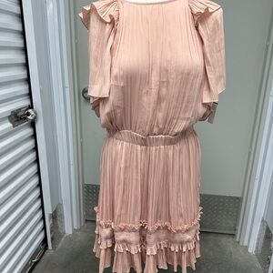 Halston heritage Romanesque dress 36” chest , 28” -40” waist , 39” long ccc313